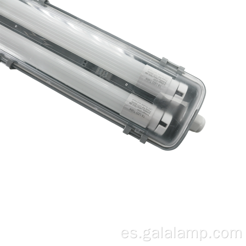 Luz LED triple resistente a la intemperie IP65 T8